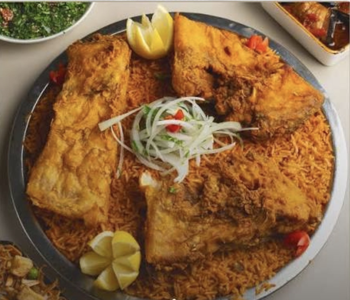 سمك مقلي نص 